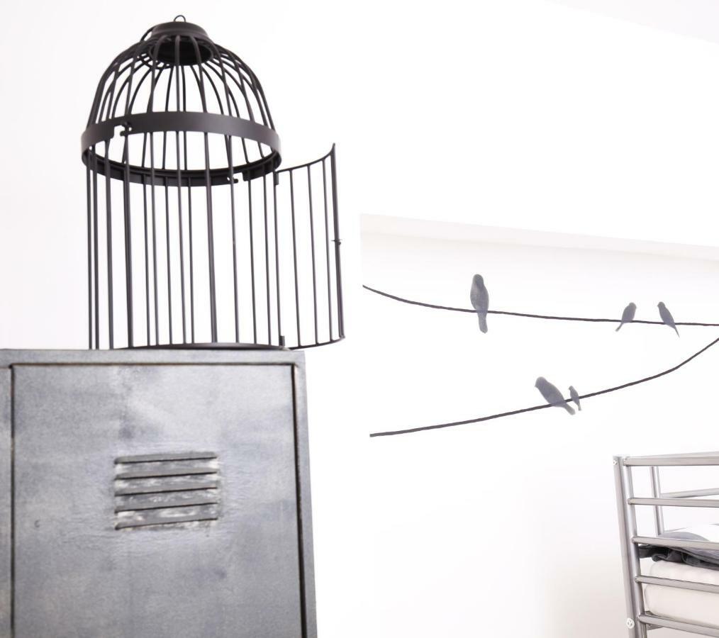 Eagle'S Nest Hostel ポストイナ エクステリア 写真